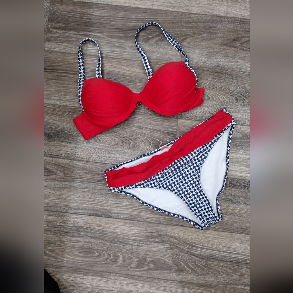 Red & Navy Bikini Size XL
